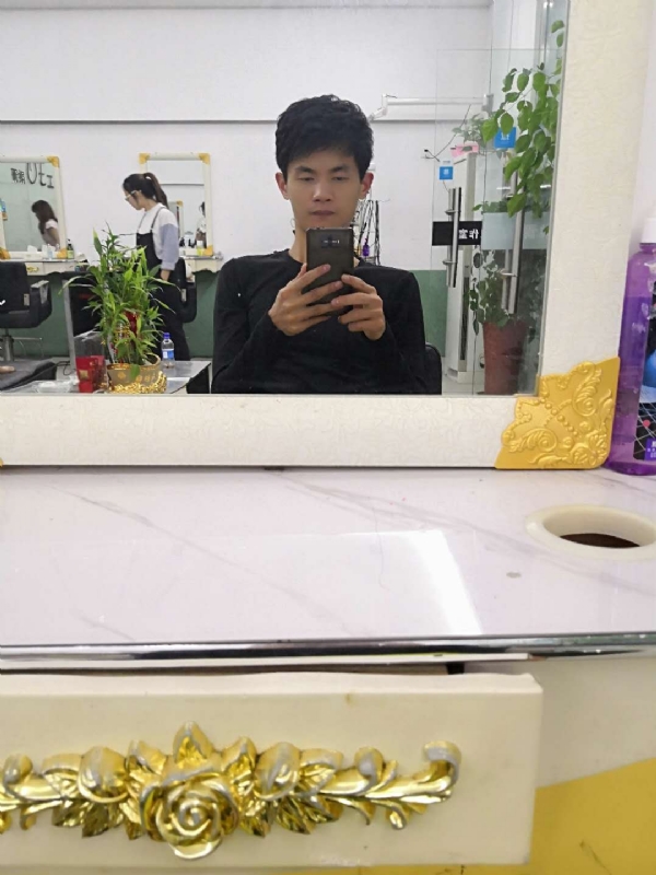 小九玖的第一张照片--东山征婚网