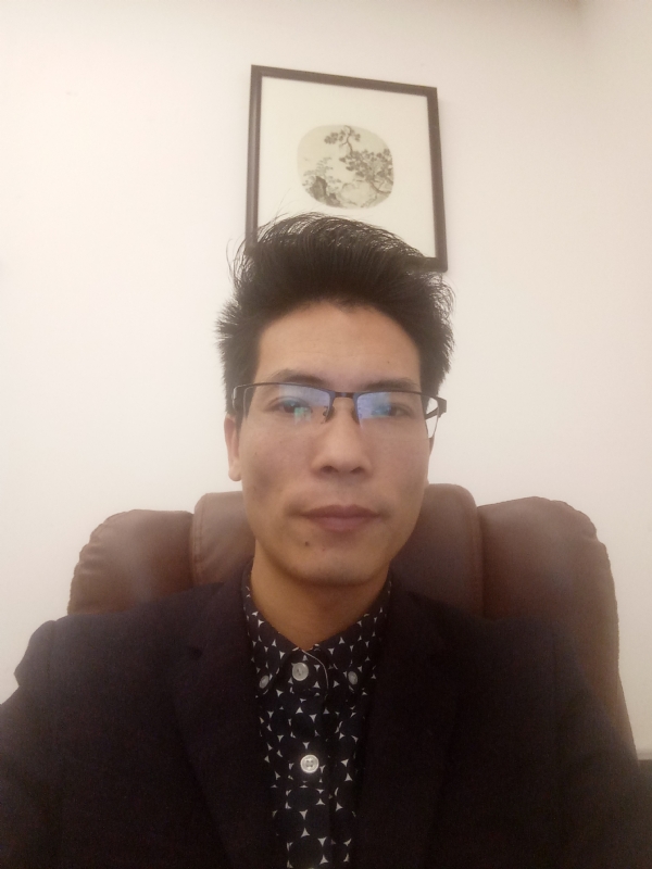 爱也要以诚相待的第一张照片--东山征婚网