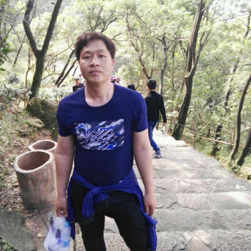 宁静的夏天的第一张照片--东山征婚网