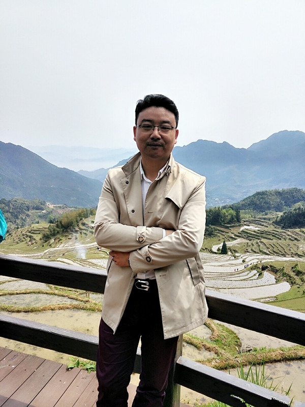 过往的第二张照片--东山征婚网