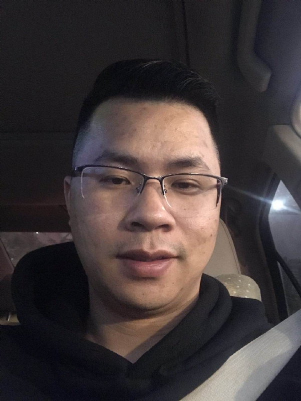 心飞扬的第一张照片--东山征婚网