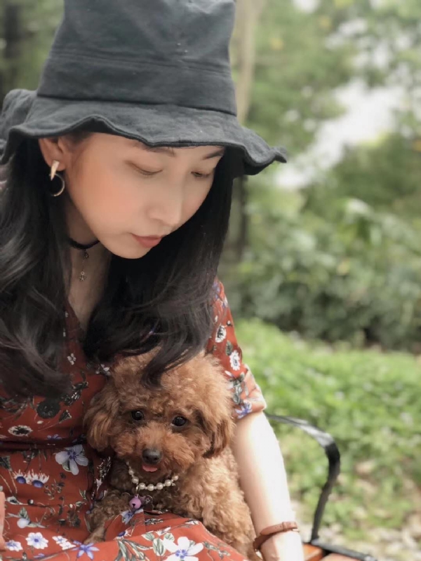Jiessie的第一张照片--东山征婚网