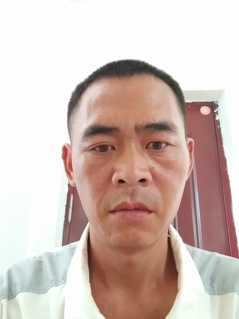 寻爱的第一张照片--东山征婚网