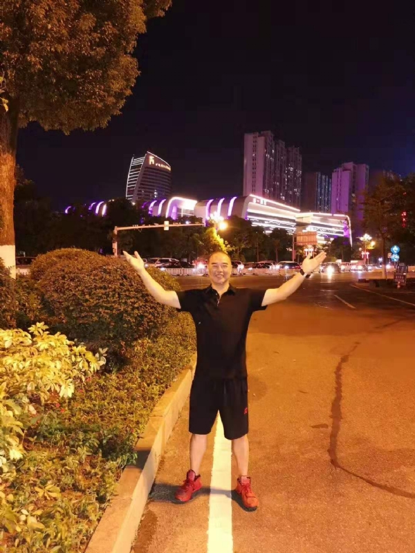 李国伟的第二张照片--东山征婚网