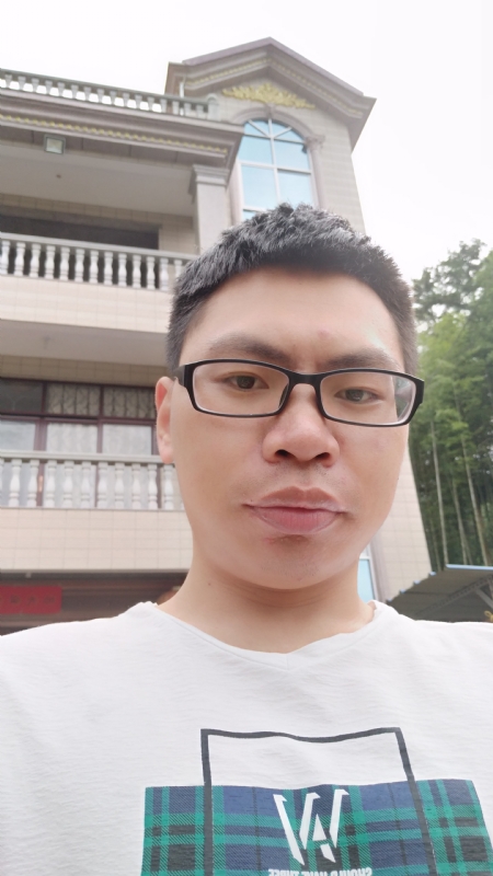 找一个人的第一张照片--东山征婚网