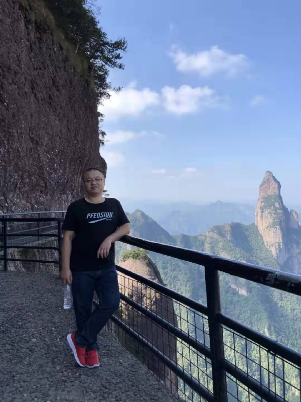 不杵于物的第一张照片--东山征婚网