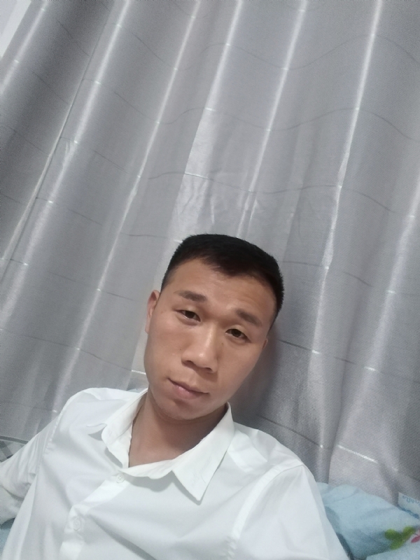 不器的第一张照片--东山征婚网
