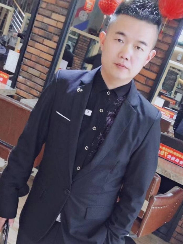 相伴到老的第一张照片--东山征婚网