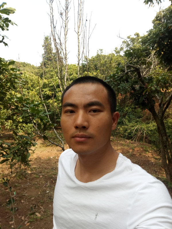 简单的第一张照片--东山征婚网