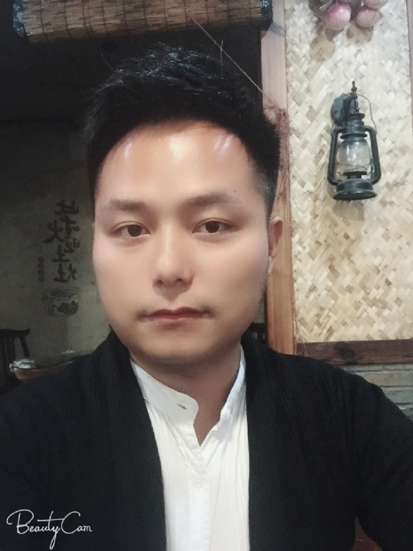 亦初的第一张照片--东山征婚网