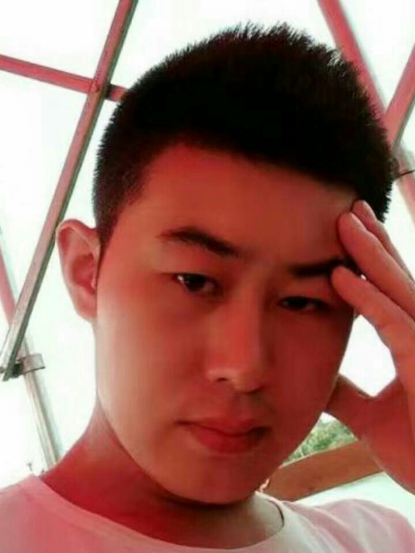 淡漠的第二张照片--东山征婚网