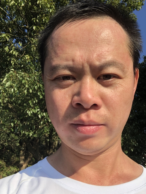 猩猩巨呃的第四张照片--东山征婚网