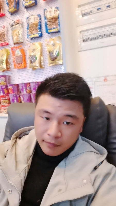 小宇的第一张照片--东山征婚网