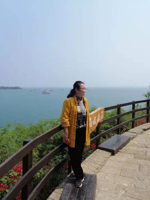 曦若半秋的第一张照片--东山征婚网