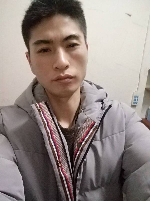 花若离枝的第一张照片--东山征婚网
