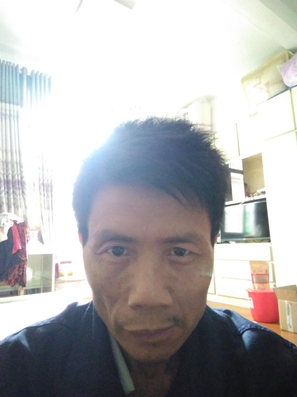 陈伟的第二张照片--东山征婚网