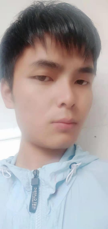 安静的男生的第一张照片--东山征婚网