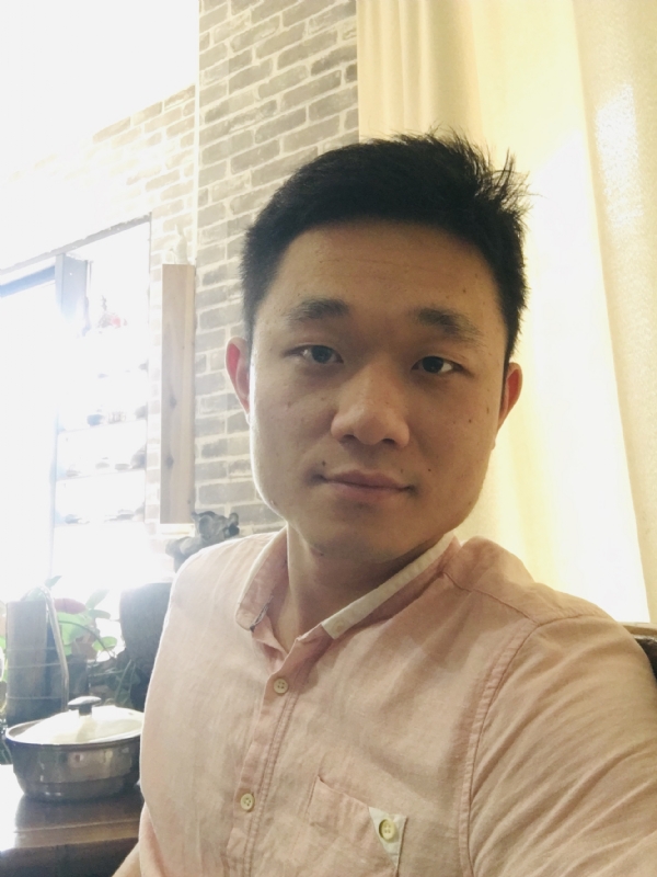 落落大方的第二张照片--东山征婚网