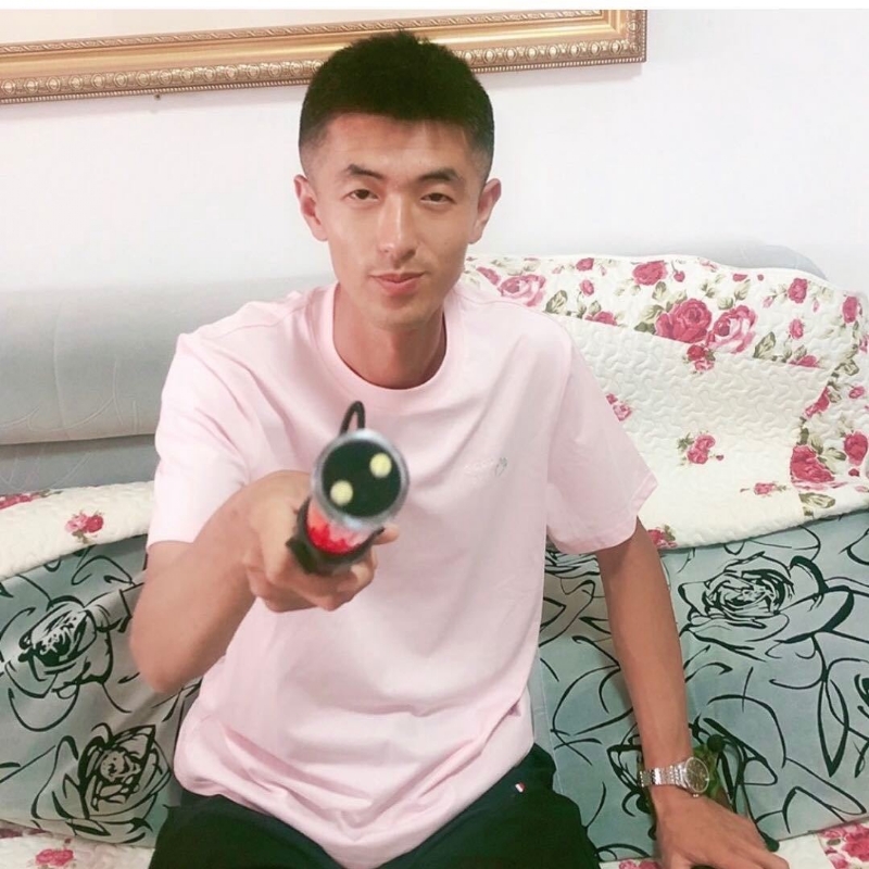 转身留下孤独的她的第二张照片--东山征婚网