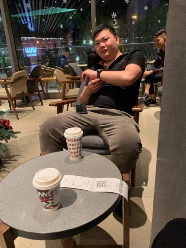 华熙的第二张照片--东山征婚网