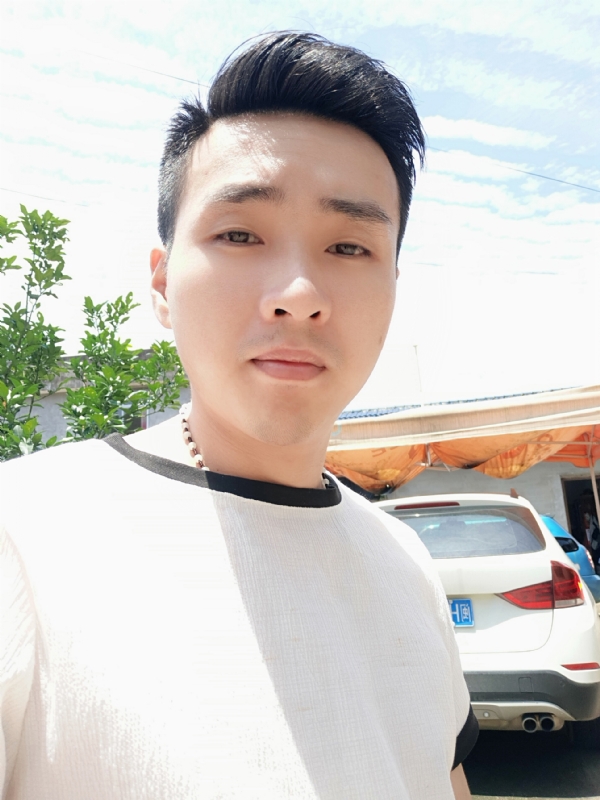人间烟火的第一张照片--东山征婚网