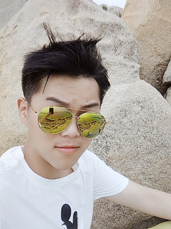 嘻嘻的第一张照片--东山征婚网