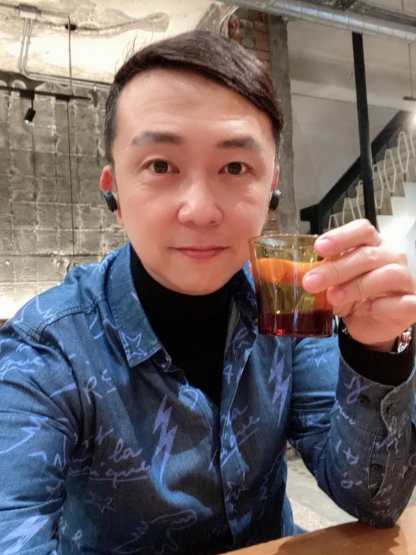 陈道明的第二张照片--东山征婚网
