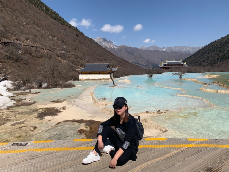 一线天的第一张照片--东山征婚网
