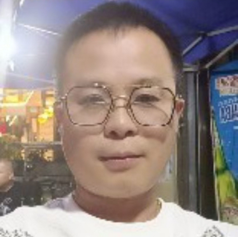 逍遥霸道的第一张照片--东山征婚网
