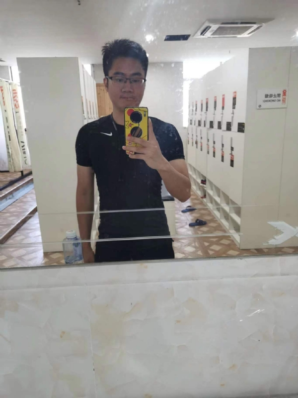 习惯发呆的第一张照片--东山征婚网