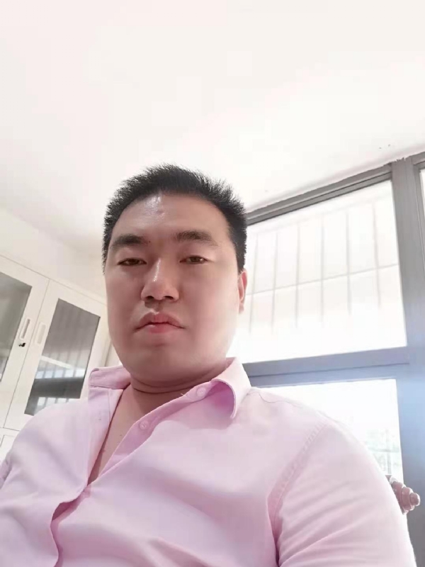命运的打拼的第一张照片--东山征婚网