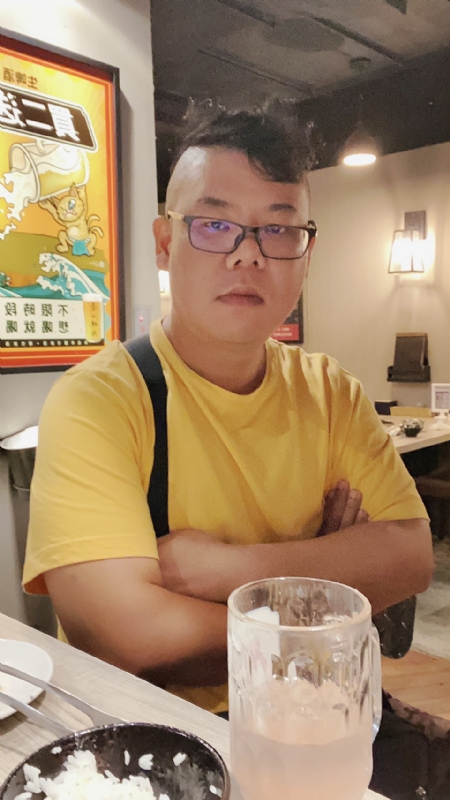 公爵的第一张照片--东山征婚网