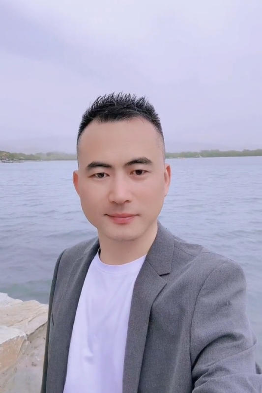 一往情深的第一张照片--东山征婚网