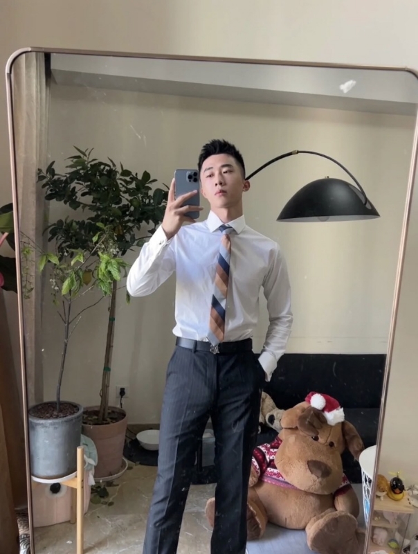 张浩的第一张照片--东山征婚网