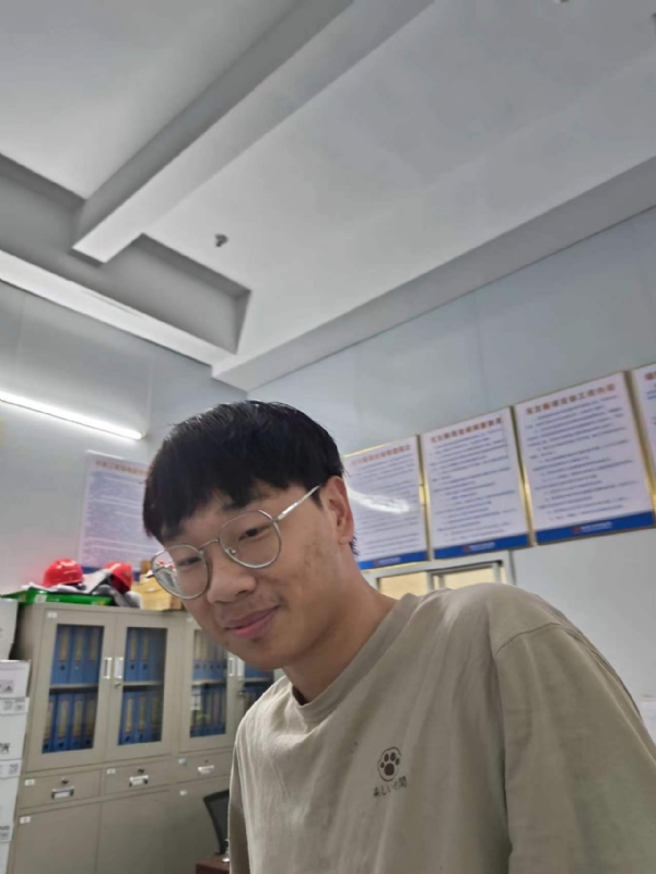牛子弟的第一张照片--东山征婚网
