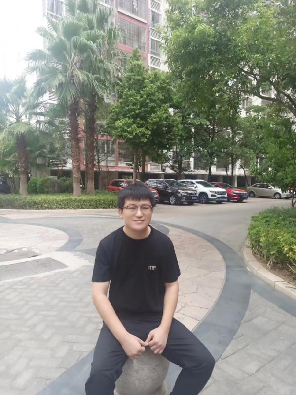 等闲的第三张照片--东山征婚网