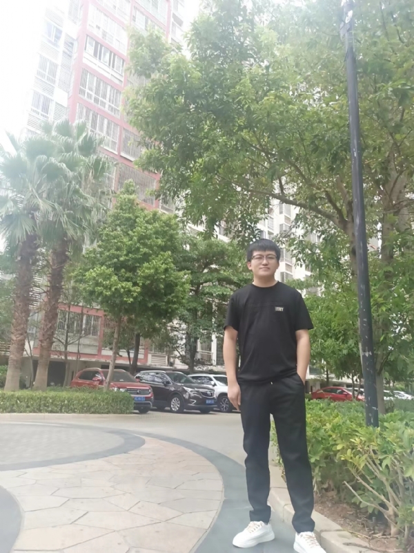 等闲的第四张照片--东山征婚网
