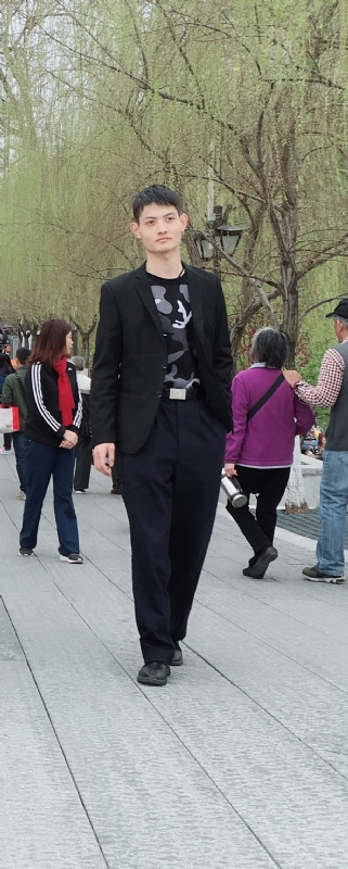 风一样的第一张照片--东山征婚网