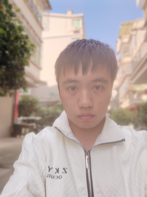 温柔的第一张照片--东山征婚网