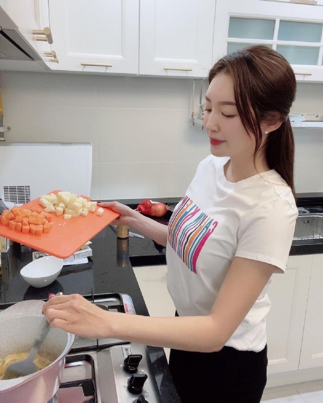 陈艾的第一张照片--东山征婚网