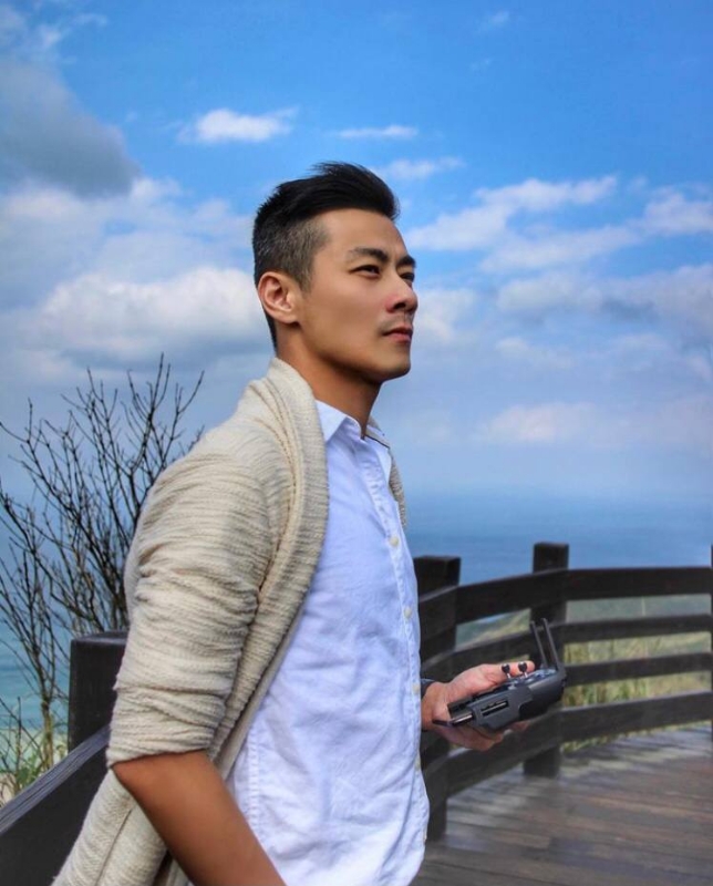 蓝天的第一张照片--东山征婚网