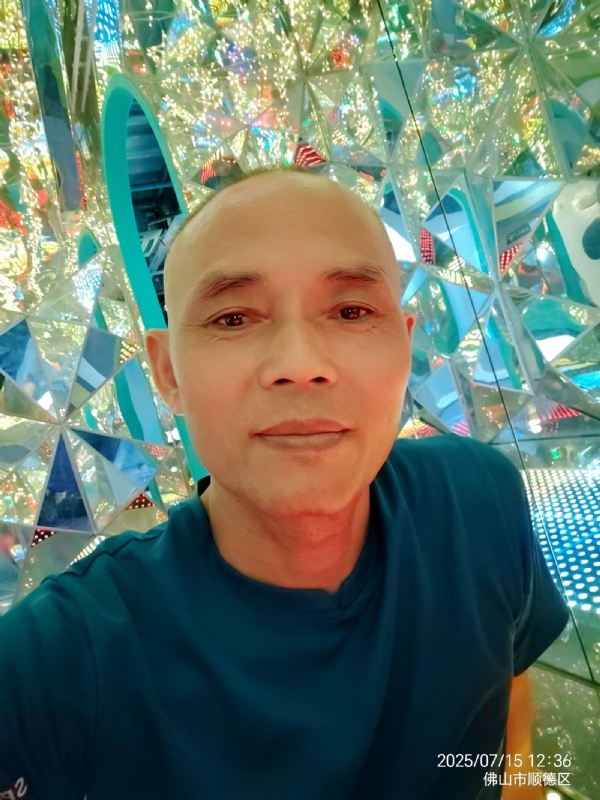 阿里睡不着的第一张照片--东山征婚网