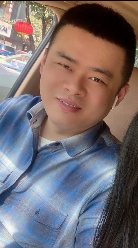 薛诚玖的第四张照片--东山征婚网