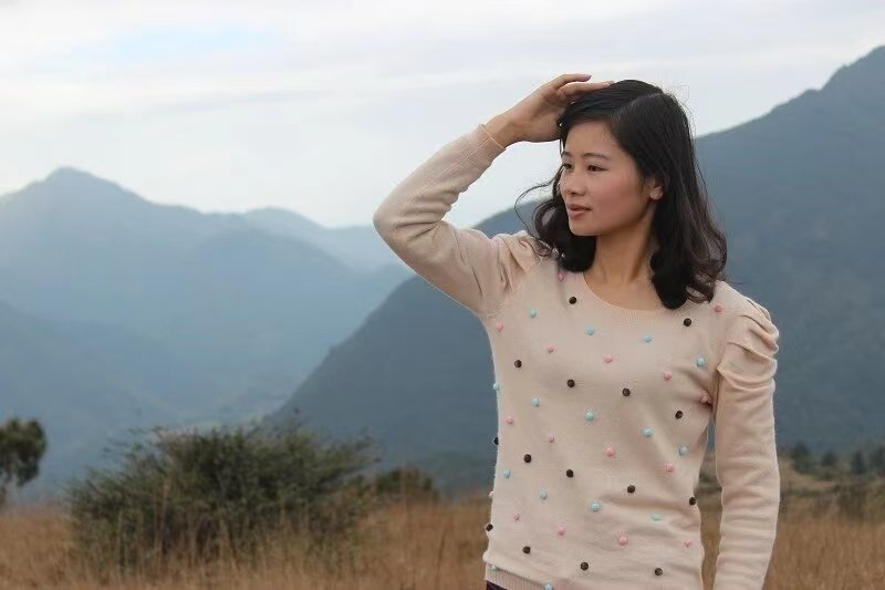 欧阳娜娜的第一张照片--东山征婚网