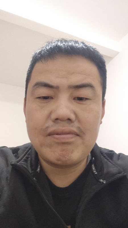 给予微笑的第一张照片--东山征婚网